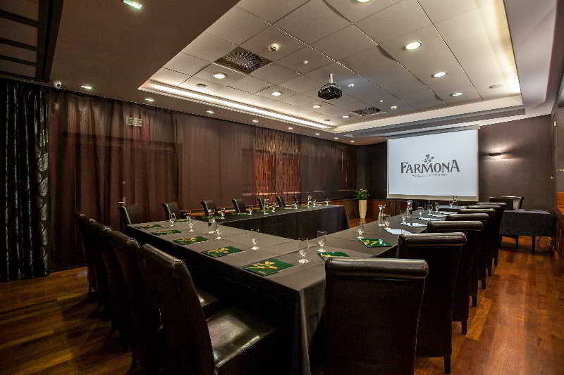 Farmona Hotel Business & Spa Krakow Bagian luar foto